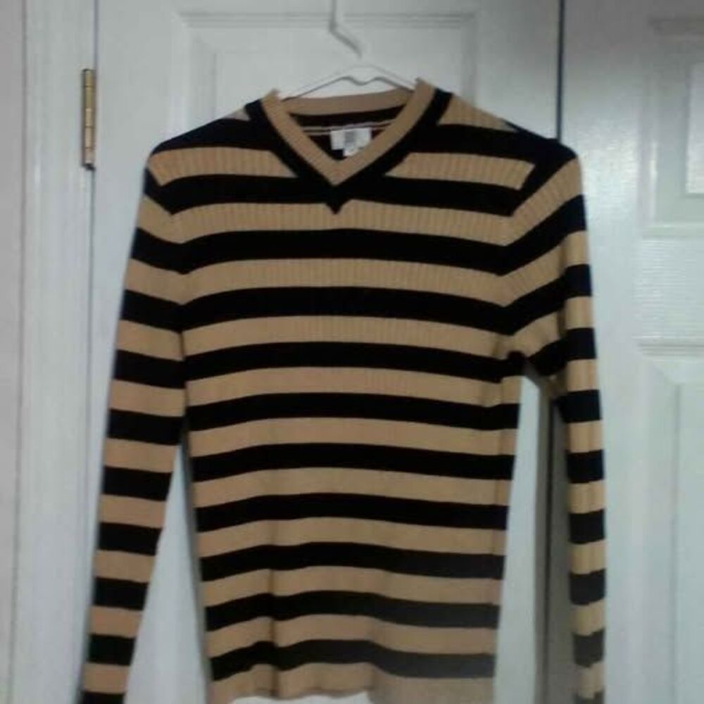 YAL NEW YORK Black Tan Striped Ribbed V-Neck Top M